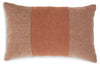 Dovinton Pillow (Set of 4)