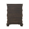 Leovanni Chest